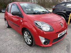 Red Used 2011 Renault Twingo Hatchback | £1,995 (Fair price)