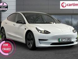 White Used 2021 Tesla Model 3 Standard Range Plus Sedan | £18,271 (Fair price)