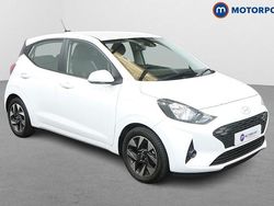Used 2025 Hyundai i10 Advanced Hatchback | £13,049 (Fair price)