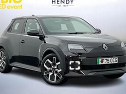 Special diamond black New 2025 Renault R5 Komfort Hatchback | £24,799 (Good price)