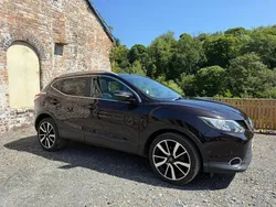 Black Used 2014 Nissan Qashqai Tekna SUV | £6,350 (A bit pricey)