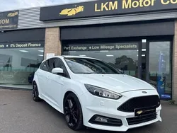 White Used 2016 Ford Focus ST Hatchback | £13,995 (Fair price)