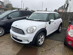 White Used 2012 Mini One Countryman SUV | £4,995 (A bit pricey)