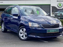 Pacific blue Used 2017 Skoda Fabia SE Estate | £10,399 (Fair price)