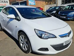 White Used 2015 Vauxhall Astra Sport Hatchback | £5,000 (A bit pricey)
