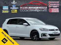 White Used 2018 VW Golf VII Advance Hatchback | £14,495 (Fair price)