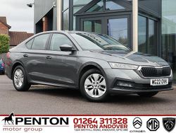 Grey Used 2022 Skoda Octavia SE Technology Hatchback | £16,990 (Fair price)