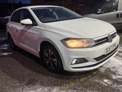 White Used 2018 VW Polo SE Hatchback | £8,999 (Fair price)