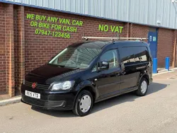 Black Used 2015 VW Caddy Startline MPV | £5,995 (Fair price)