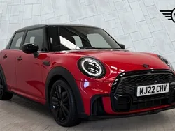 Red Used 2022 Mini Cooper Hatch Hatchback | £18,150 (Fair price)