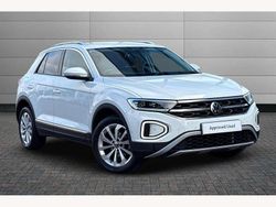 White Used 2022 VW T-Roc Style SUV | £22,895 (Fair price)
