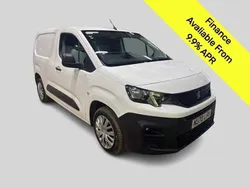 White Used 2020 Peugeot Partner MPV | £7,300 (Good price)