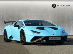Blue Used 2022 Lamborghini Huracán Coupe | £269,950
