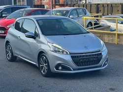 Silver Used 2017 Peugeot 208 Allure Hatchback | £4,691 (Good price)
