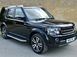 Santorini black Used 2016 Land Rover Discovery 4 Landmark SUV | £19,995 (Fair price)