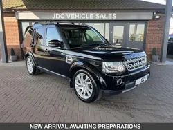 Black Used 2015 Land Rover Discovery 4 HSE SUV | £18,990 (Fair price)
