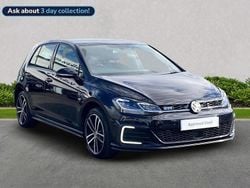 Black Used 2020 VW Golf VII GTE Hatchback | £18,717 (Fair price)