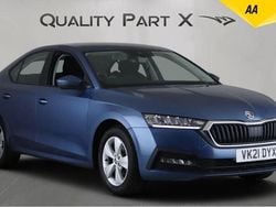 Blue Used 2021 Skoda Octavia SE First Edition Hatchback | £11,950 (Good price)