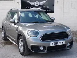 Melting silver Used 2018 Mini Cooper D Countryman SUV | £9,499 (Good price)