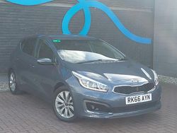 Blue Used 2016 Kia Ceed 3 Hatchback | £8,998 (Expensive)