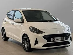 White Used 2024 Hyundai i10 Premium Hatchback | £15,296 (Fair price)