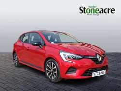 Red Used 2023 Renault Clio V Evolution Hatchback | £15,995 (Fair price)