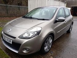 Beige Used 2012 Renault Clio IV Dynamique Hatchback | £2,250 (Good price)