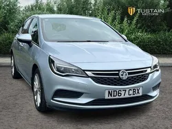 Silver Used 2017 Vauxhall Astra Hatchback | £7,999 (Fair price)