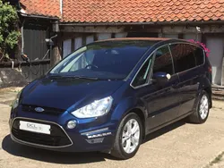 Blue Used 2010 Ford S-MAX Titanium MPV | £2,999 (Fair price)