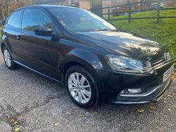 Black Used 2014 VW Polo SE Hatchback | £5,490 (Fair price)