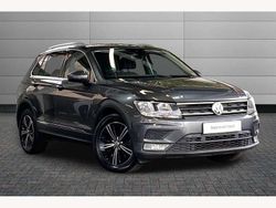 Grey Used 2017 VW Tiguan SE SUV | £11,195 (Fair price)