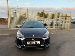 Blue Used 2016 DS Automobiles DS3 Prestige Hatchback | £5,499 (Good price)