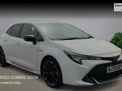 White Used 2020 Toyota Corolla Sport Hatchback | £18,402 (A bit pricey)