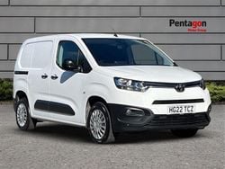 White Used 2022 Toyota Proace Van | £8,995 (Super price)