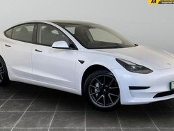 White Used 2021 Tesla Model 3 Standard Range Sedan | £14,795 (Fair price)