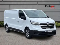 White Used 2024 Renault Trafic Van | £32,392