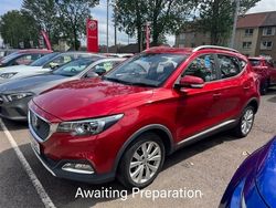 Red Used 2018 MG ZS Excite Sedan | £7,695 (Fair price)