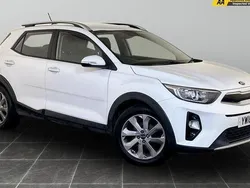 White Used 2018 Kia Stonic 2 SUV | £7,995 (Super price)