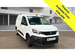 White Used 2020 Peugeot Partner MPV | £6,200 (Good price)