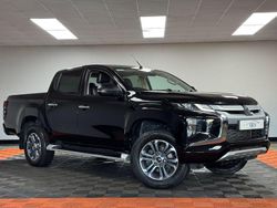 Black Used 2021 Mitsubishi L200 Pickup | £17,995 (Fair price)