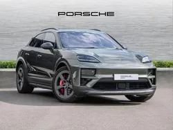 Green Used 2024 Porsche Macan Turbo SUV | £99,995