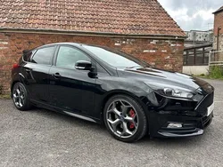 Black Used 2015 Ford Focus ST Hatchback | £8,995 (Fair price)