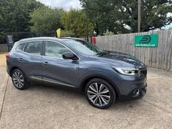 Grey Used 2016 Renault Kadjar Signature S SUV | £5,295 (Fair price)