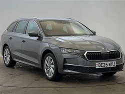 Graphite grey metallic New 2025 Skoda Octavia SE L Estate | £30,190 (Fair price)