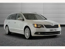 White Used 2015 Skoda Superb Estate | £11,590 (Good price)