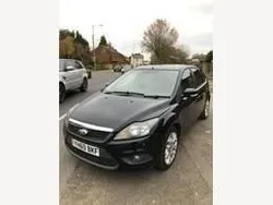 Black Used 2010 Ford Focus Zetec Hatchback | £2,895 (Fair price)