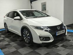 White Used 2015 Honda Civic SR Estate | £5,995 (Fair price)