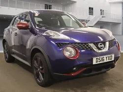 Ink blue pearl Used 2016 Nissan Juke Tekna SUV | £6,375 (Fair price)