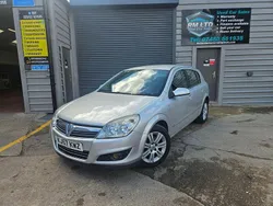 Silver Used 2007 Vauxhall Astra Elite Hatchback | £2,250 (Good price)