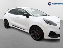 White Used 2024 Ford Puma ST Hatchback | £23,049 (Expensive)